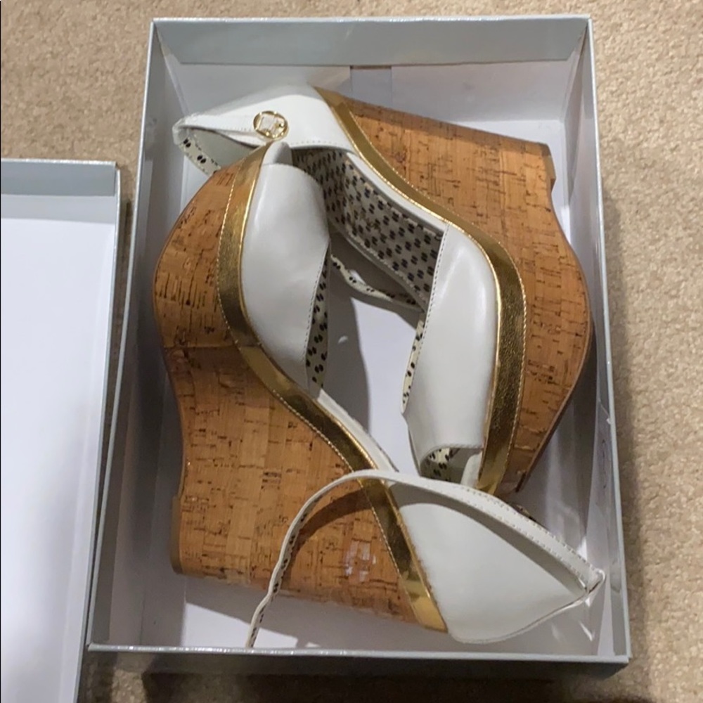 Jessica Simpson -Keira white size 10M
